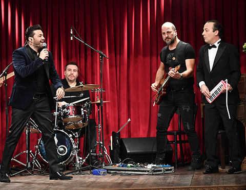 Tolgshow... BU HAFTANIN KONUĞU BURAK KUT!