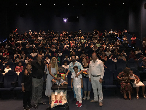 Benim Adım Osssman...ENGELLİLERE ÖZEL GÖSTERİM!