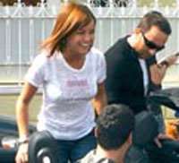 Bengü... "BANA LAF SÖYLEYENLER KENDİNE BAKSIN"!