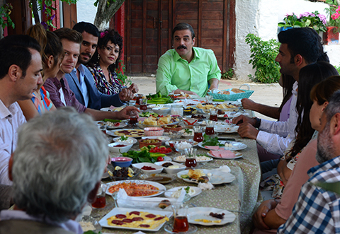 Kalk Gidelim... BAYRAM ÇOŞKUSU!