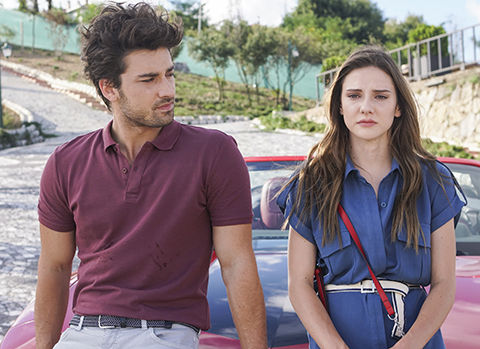 Elimi Bırakma...“AZRA VE CENK’İN ZORLU SINAVI”