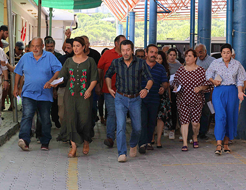 Ege'nin Hamsisi... “ŞEVKET VE MELAHAT ARASINDAKİ BİTMEYEN SAVAŞ”