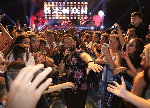 Özgün... 10 GÜNDE 8 ŞEHİRDE KONSER!