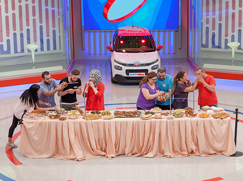 Yaparsın Aşkım... 'ZİYAFET SOFRASI'