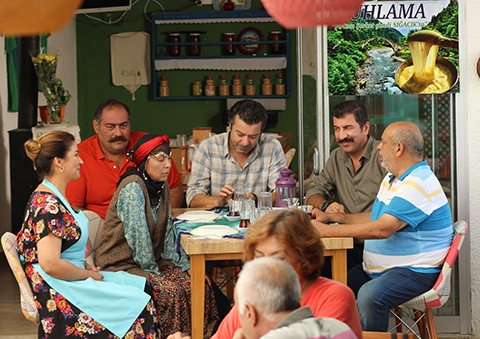 Ege'nin Hamsisi... ZOR KARAR!