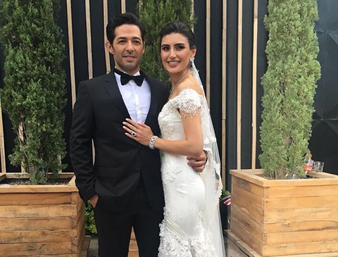 Mert - İdil Fırat... EVLENDİLER, GELİNİN KOLYESİ EFSANE!