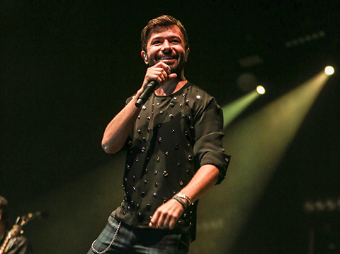 Yalın... ROMANTİZM ONDAN SORULUR!