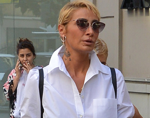 Sıla... TATİLİNİ AİLESİYLE GEÇİRİYOR!