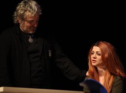 ZEYNEP AYDEMİR VE HARUN KOLÇAK' TAN UYUŞTURUCUYA HAYIR!