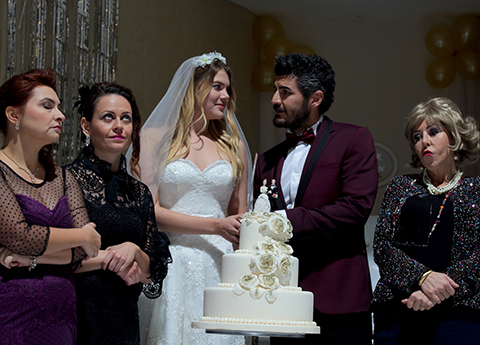 Sorma Neden... İSTENMEYEN DÜĞÜN SERÜVENİ VİZYONDA!