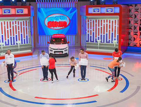 Yaparsın Aşkım... ERKEKLERİ 'MUMYA' YAPTILAR!