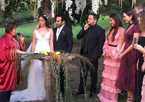 Buğra Gülsoy - Nilüfer Gürbüz... EVLENDİLER!