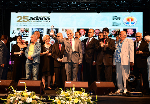 25. Uluslararası Adana Film Festivali... SİNEMA EMEKÇİLERİ DE ÖDÜLLENDİRİLDİ!