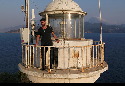 Bir Umut Yeter... YILMAZ İLE ELİF'İN SIRA DIŞI AŞKI!