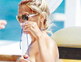 Demet Akalın..."İÇMEDEN ROMANTİK ŞARKI SÖYLEYEMİYORUM!"