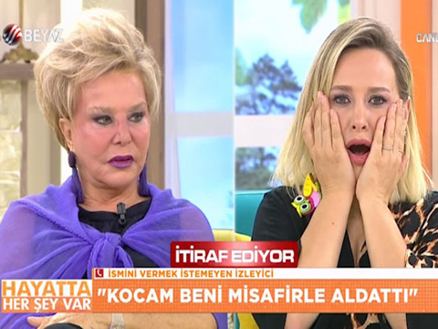 Hayatta Her Şey Var... KOCASINI BANYODA AKRABASIYLA ÇIRILÇIPLAK BASTI!