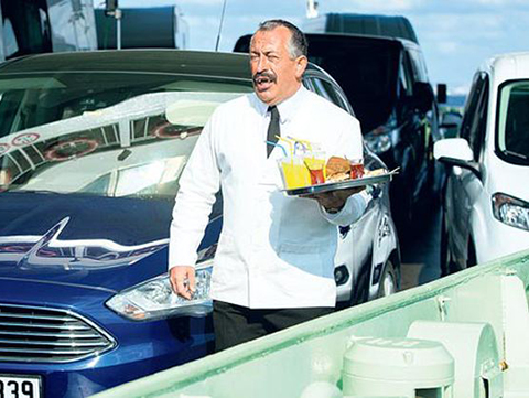 Cem Yılmaz...'AYNI ADAMLAR' MESELESİ ARTIK SIKTI!'