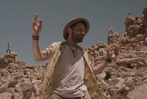 Kenan Doğulu... 'BOŞ SAYFA'YA CALİFORNİA'DA KLİP!