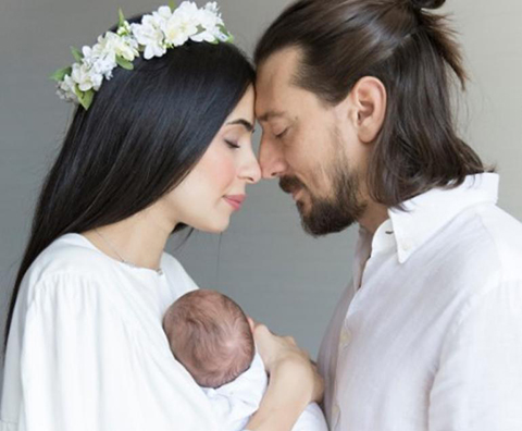 Beyza Şekerci Hepileri - Engin Hepileri... BEBEKLERİ DÜNYAYA GELDİ!