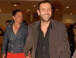 Berrak Tüzünataç...AŞKI UĞRUNA ÖLÜMÜ SEÇTİ!..