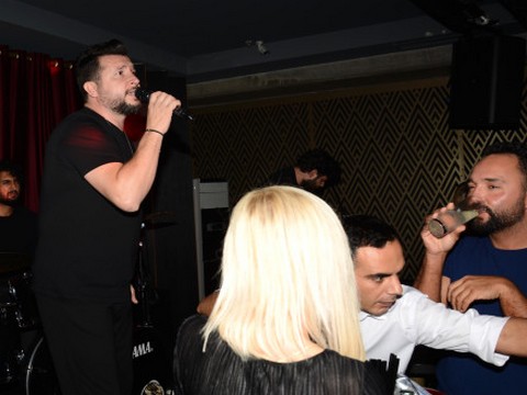 Levent Dörter... SAHNESİ KONUKTAN GEÇİLMEDİ!..