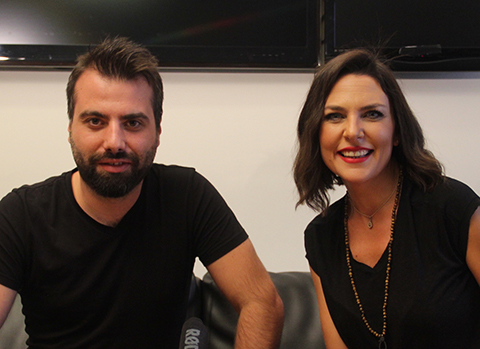 Ece Üner...'KAMYONCUNUN TEKİYİM!'