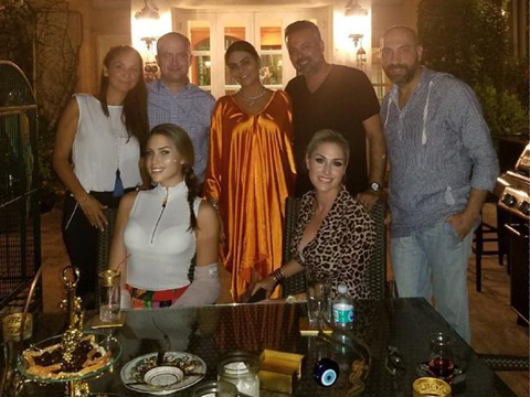 Chloe Loughnan Ortaç... TABURCU OLDU İLK GÖRÜNTÜ GELDİ!