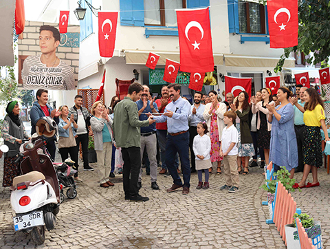 Ege'nin Hamsisi... CUMHURİYET BAYRAMI ÇOŞKUSU!