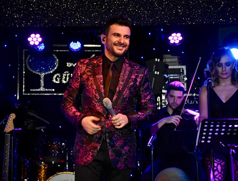 Gökhan Tepe....'DEM'Lİ ŞARKILARLA GÜNAY SAHNESİNDE!