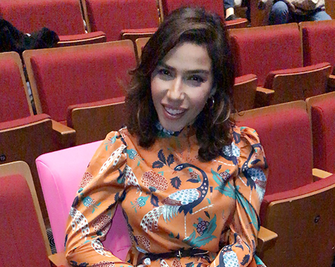 Burcu Güneş... 'PEMBE KOLTUK'T müzikal!