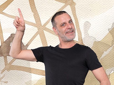 Ozan Güven... 14 YIL ARADAN SONRA TİYATRO SAHNESİNDE!..