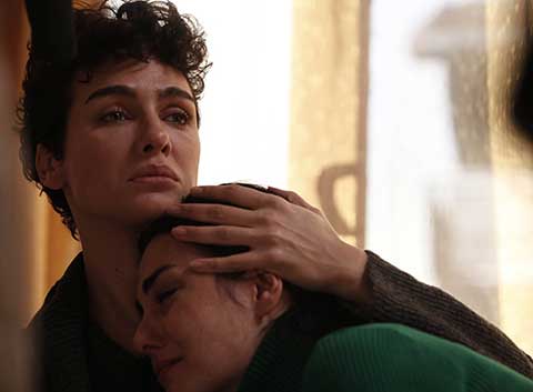 Ağlama Anne... HEPSİNİN HAYATI ALT ÜST!