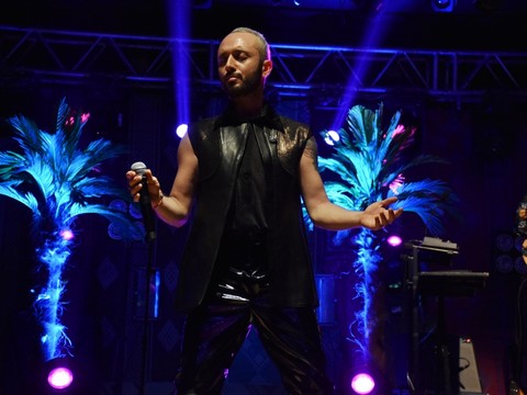 Mabel Matiz... VİYANA'YI FETHETTİ!..