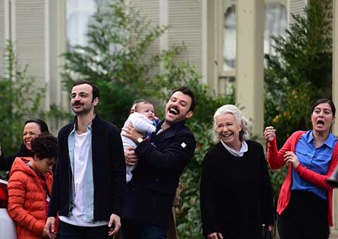 İstanbul'lu Gelin... BORANLAR AİT OLDUĞU YERDE!