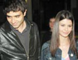 Beren Saat...CANSEL ELÇİN İLE YAKALANINCA KAFALARI KARIŞTIRDI!