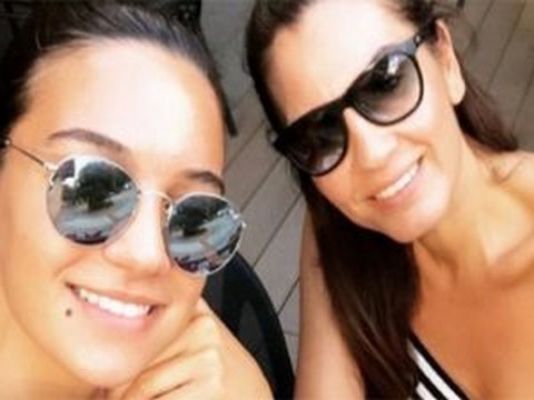 Özlem Kaymaz... ESKİ TÜRKİYE GÜZELİNDEN KIZI TARA'YA DESTEK!..