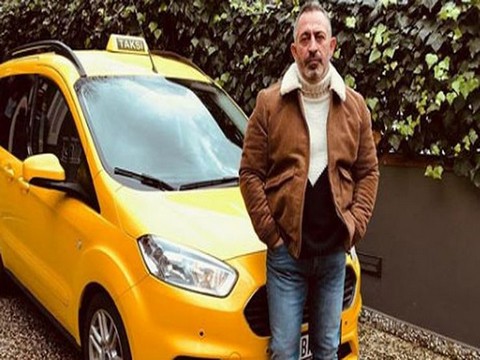 Cem Yılmaz... "BU AY İSMİM GÜVEN, TAKSİCİYİM"!..