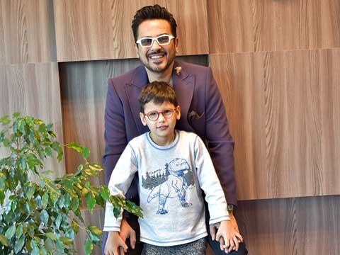 Emre Altuğ... "OĞLUMUN AYAĞI 38 NUMARA"!..