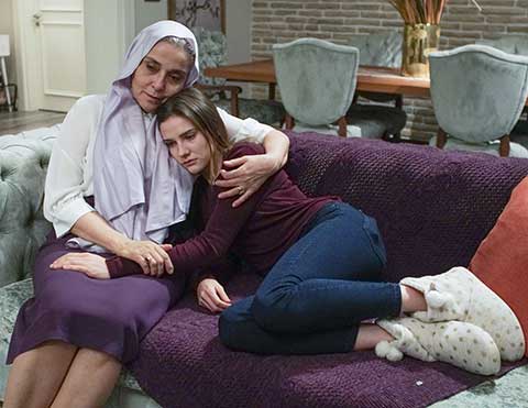 Elimi Bırakma... AZRA'NIN ZOR KARARI!