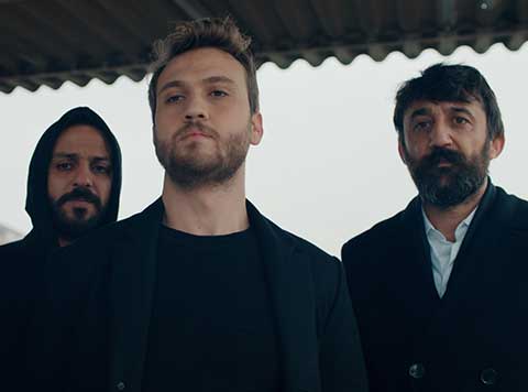 Çukur... “BABA BUYUR, EMANETİN ÇUKUR!”