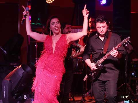 Burcu Güneş... BAŞKENTİ ALEV ALEV YAKTI!