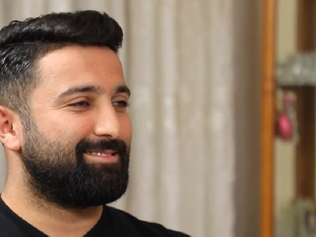 Yemekteyiz Soner Pakdemir... BİR ANDA ORTADAN KAYBOLDU!..