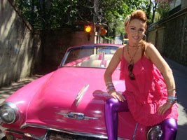 Aylince... "YENİ NUMARASINA" YAPIMCI DESTEĞİ!