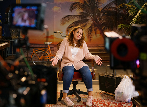 Aslı Gibidir... BOL KAHKAHA VADEDİYOR!