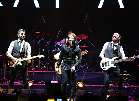 Koray Avcı... 3 SAAT SÜREN MÜZİK ŞÖLENİ!