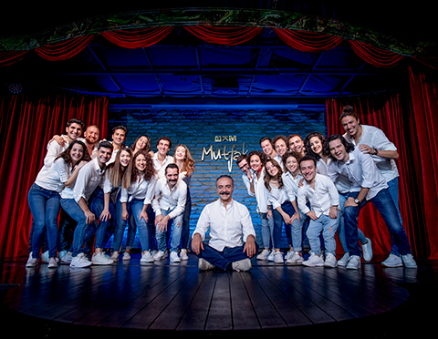 Çok Güzel Hareketler... EFSANE GERİ DÖNDÜ!