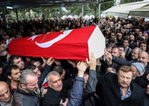 Nuri Alço... 'CENAZELERDE PARAMI ÇALIYORLAR!'