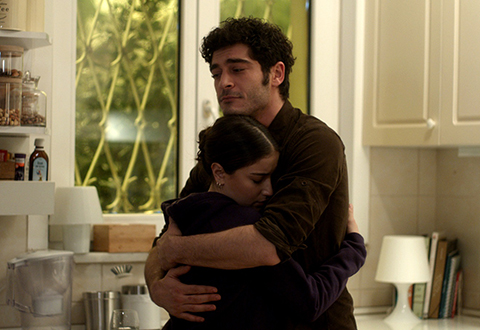 Bizim Hikaye... FİLİZ İLE BARIŞ GİZLENİYOR!