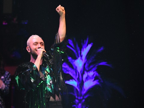 Mabel Matiz... 4000 KİŞİLİK SEVGİLİLER GÜNÜ RANDEVUSU!..