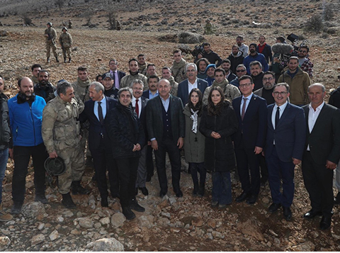 Dışişleri Bakanı Mevlüt Çavuşoğlu...‘NÖBET’ SETİNE ZİYARET!